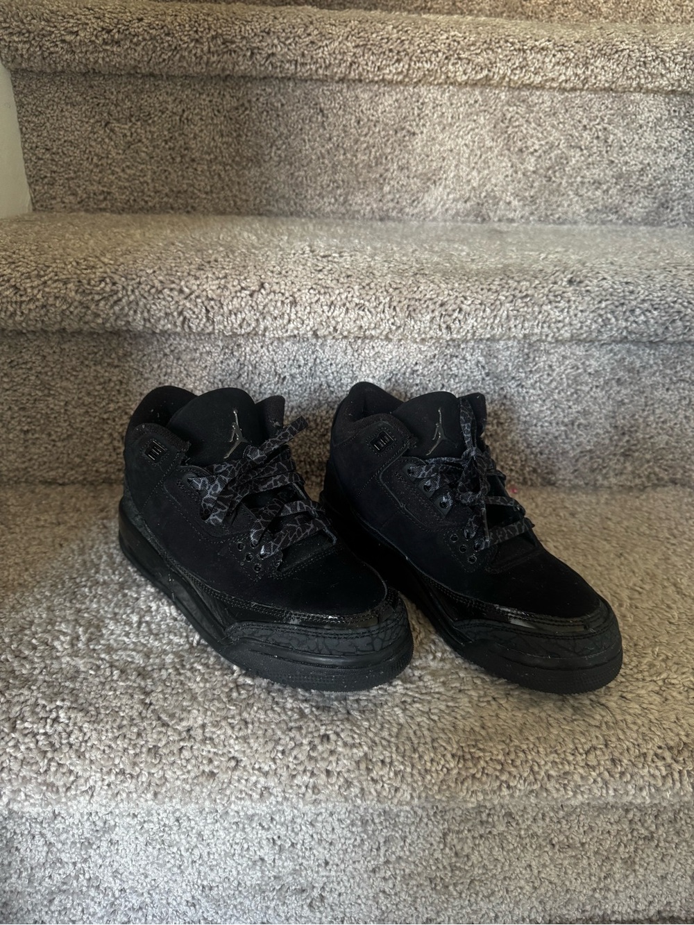 Jordan Men's Black Suede Low-Top Sneakers